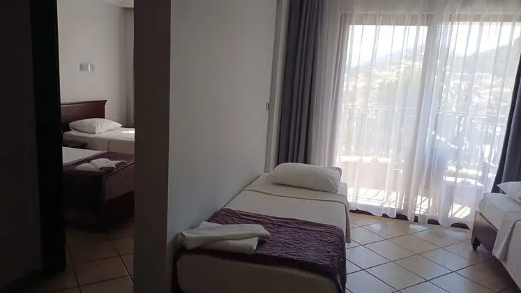 https://images.etstur.com/imgproxy/resize/2560x1440/files/images/hotelImages/etsrooms/504985/Club_Viva_Hotel_20250414093757_4.jpeg