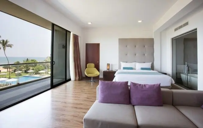 Ocean Premier Room