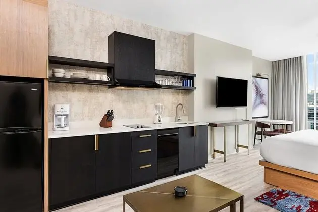 Deluxe Stüdyo Süit, Sigara İçilmez, Küçük Mutfak