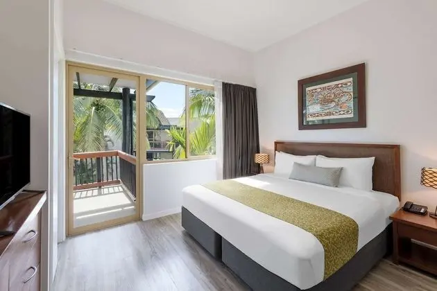 Oda, 3 Yatak Odası, Sigara İçilmez, Bahçe Manzaralı (1 King Bed)