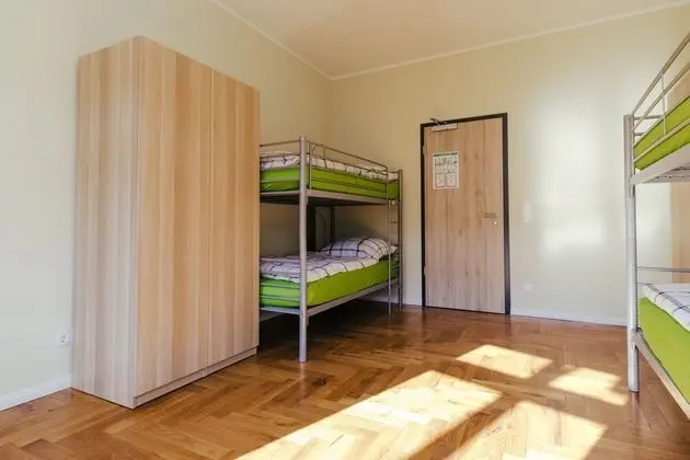 Ortak Ranzalı Oda (4-person)