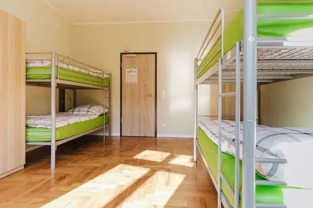 Ortak Ranzalı Oda, Sadece kadınlar için (4-person)