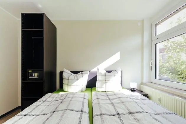 Tek Büyük Yataklı Oda