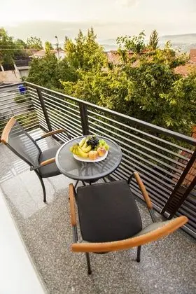 Apart Daire, Balkon