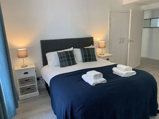 Apart Daire, 2 Yatak Odası, Balkon, Nehir Manzaralı