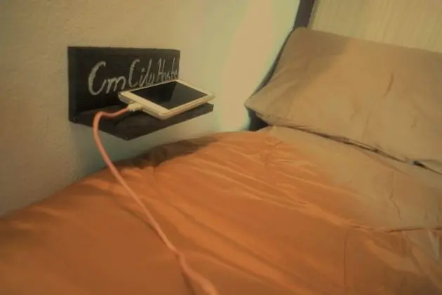 Bed in 6 Mixed Dromitory With Fan