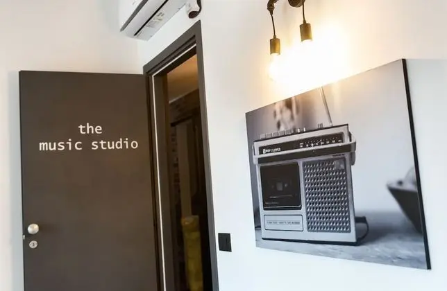 Classic Tek Büyük Yataklı Oda