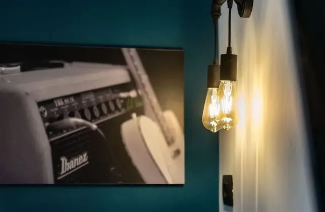 Classic Tek Büyük Yataklı Oda