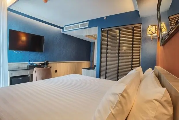 First Class Coach - Double Bed
