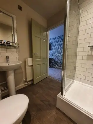 Standard Tek Büyük Yataklı Oda, Banyolu/Duşlu (King Size Standard)
