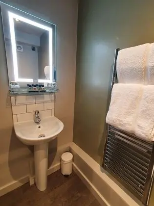 Standard Tek Büyük Yataklı Oda, Banyolu/Duşlu (King Size Standard)