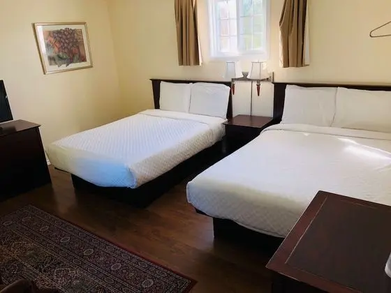 Family Tek Büyük Yataklı Oda