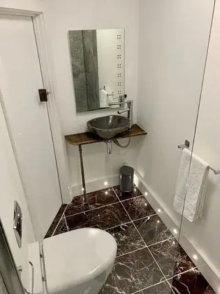 Apart Daire, Banyolu/Duşlu (Coach House)