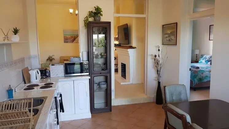 Family Apart Daire, 2 Yatak Odası, Kısmi Deniz Manzarası, Denize Sıfır (Apartment 3)