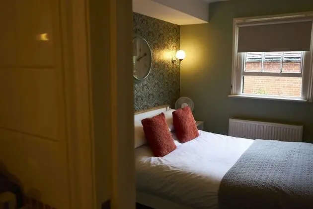 Standard Tek Büyük Yataklı Oda, Banyolu/Duşlu, Avlu Manzaralı (Room 3 Double)