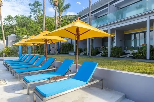 Deluxe Pool View Room with Terrace