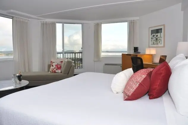 Oda, 1 En Büyük (King) Boy Yatak, Liman Manzaralı (Coast Premium King with Ocean View)