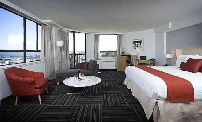 Oda, 1 En Büyük (King) Boy Yatak, Liman Manzaralı (Coast Premium King with Ocean View)