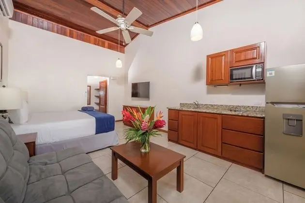 Beach Suites