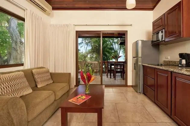 Beach Suites