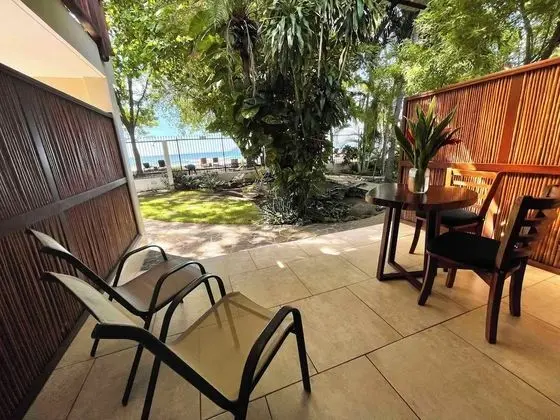Beach Suites