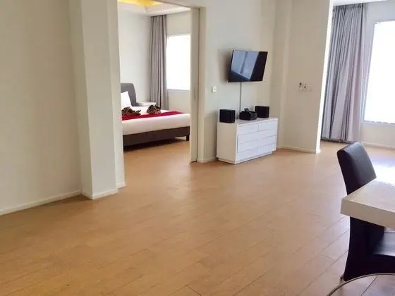 Deluxe Apart Daire, Havuz Manzaralı