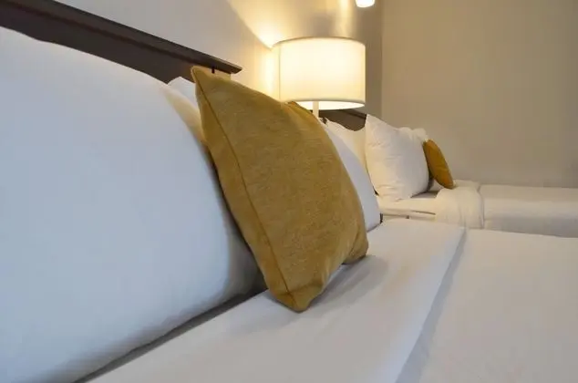 Superior Oda, 2 Büyük (Queen) Boy Yatak (Coast Premium 2Q Suite Jetted Tub)