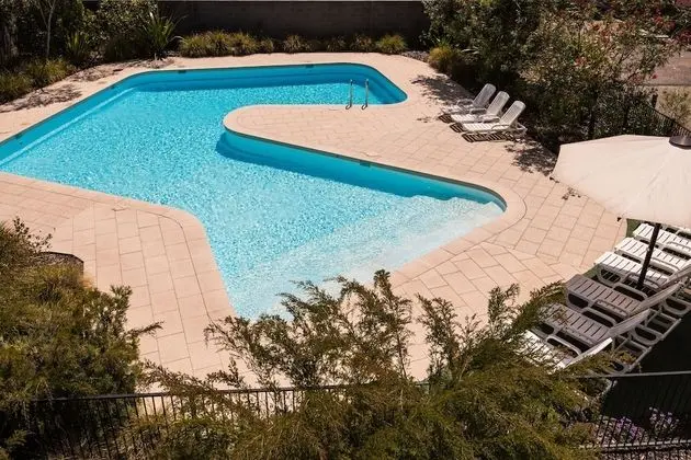 Standard Apart Daire, 2 Yatak Odası, Sigara İçilmez, Ortak Banyo (Poolside)