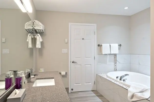 Premium Süit, Birden Çok Yatak, 2 Banyolu (Coast Penthouse Suite)