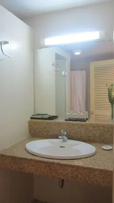 Deluxe Üç Kişilik Oda, Deniz Manzaralı