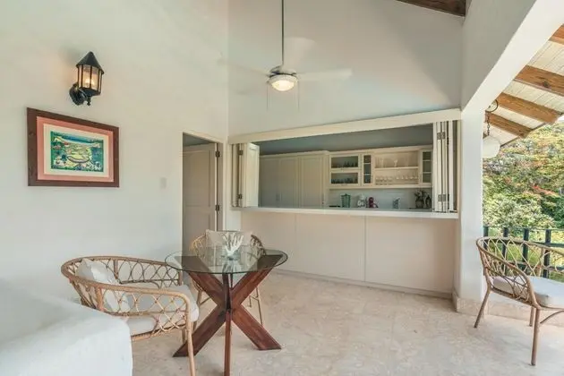 Villa, Sigara İçilebilir