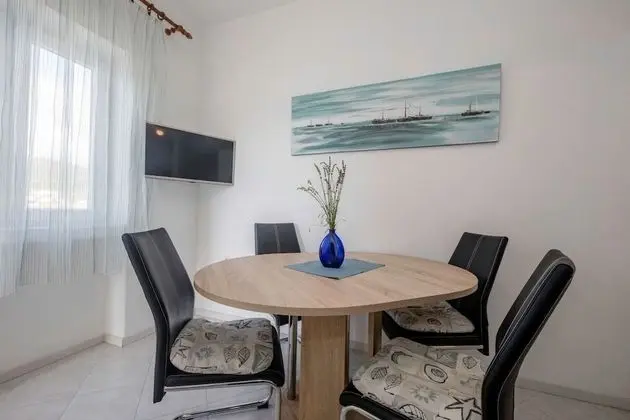 Apart Daire (Coastal home - 10 m from the sea - A1)