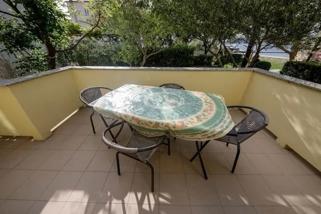 Apart Daire (Coastal home - 10 m from the sea - A5)