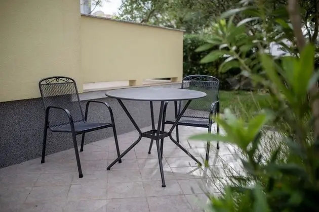 Apart Daire (Coastal home - 10 m from the sea - A5)