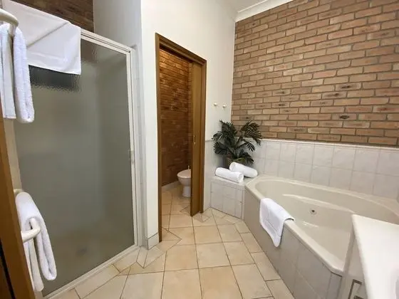 Deluxe Oda, Birden Çok Yatak, Sigara İçilmez