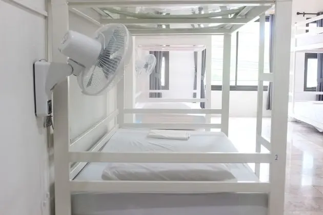 8-Bed Mixed Dormitory Room
