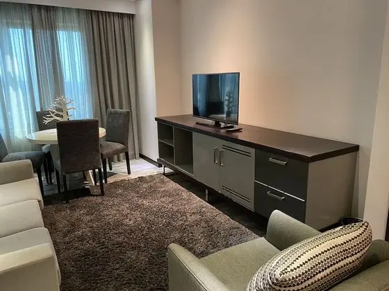 Executive Süit, 1 En Büyük (King) Boy Yatak, Banyolu/Duşlu, Kısmi Deniz Manzarası
