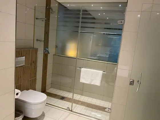 Executive Süit, 1 En Büyük (King) Boy Yatak, Banyolu/Duşlu, Kısmi Deniz Manzarası