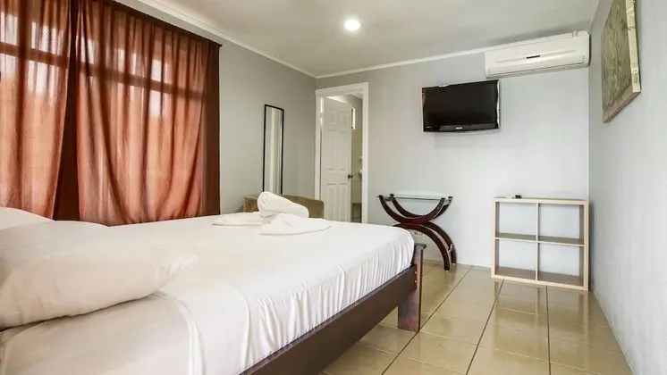 Basic Oda, 1 Çift Kişilik Yatak, Teras, Şehir Manzaralı