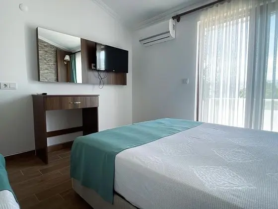Aile Odası, Deniz Manzaralı, Balkonlu