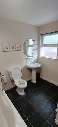 Luxury Kır Evi, Banyolu/Duşlu, Dağ Manzaralı (The Cobbler Cottage)