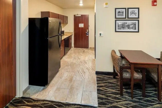 Süit, Birden Çok Yatak, Sigara İçilmez