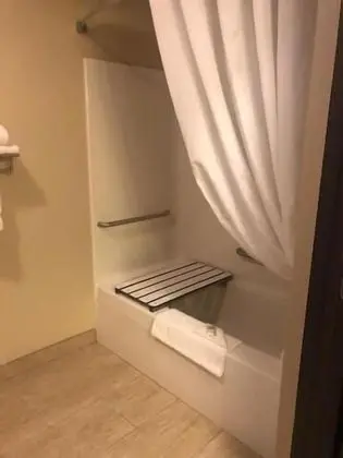 Oda, 1 En Büyük (King) Boy Yatak, Sigara İçilmez