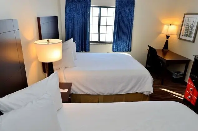 Oda, 2 Büyük (Queen) Boy Yatak, Sigara İçilmez