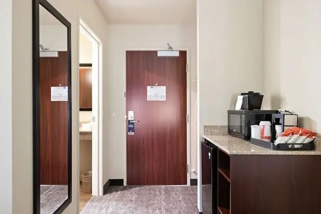 Oda, 1 En Büyük (King) Boy Yatak, Sigara İçilmez