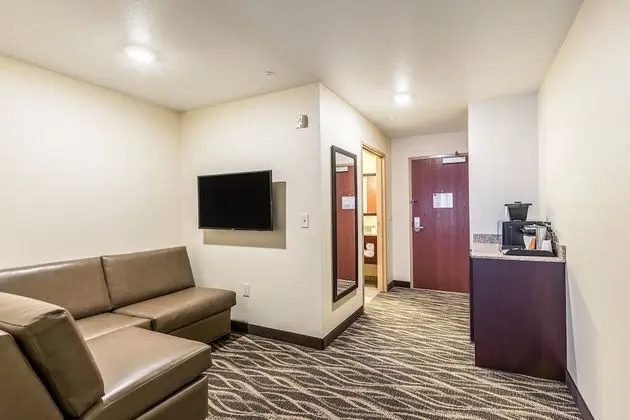 Stüdyo, Birden Çok Yatak, Sigara İçilmez (2 Queen Beds and 1 Sofa Bed)