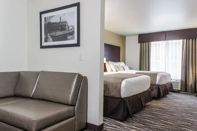 Stüdyo, Birden Çok Yatak, Sigara İçilmez (2 Queen Beds and 1 Sofa Bed)