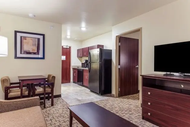 Süit, 1 En Büyük (King) Boy Yatak ve Çekyat, Sigara İçilmez (Extended Stay)