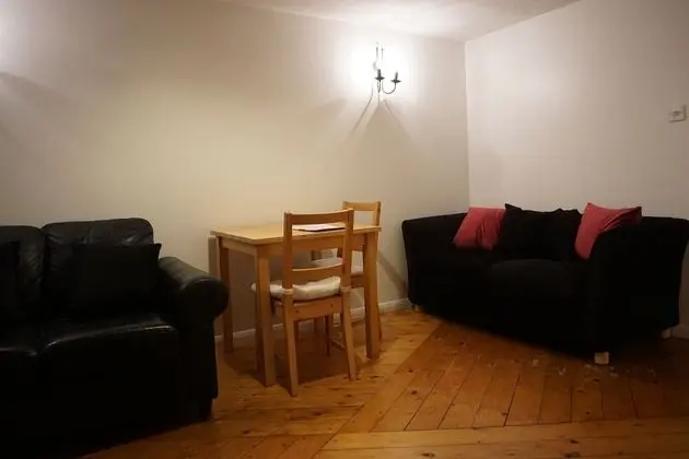 Apart Daire, Birden Çok Yatak, Sigara İçilmez