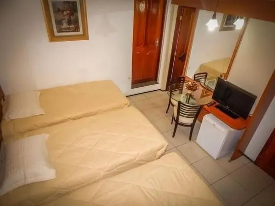 Standard Üç Kişilik Oda